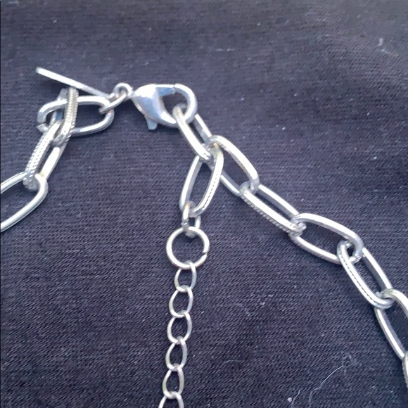 Costume Jewelry Statement Necklace - Picture 4 of 7